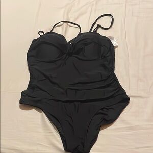 Stylish Black Swimsuit with Removable Straps - Large